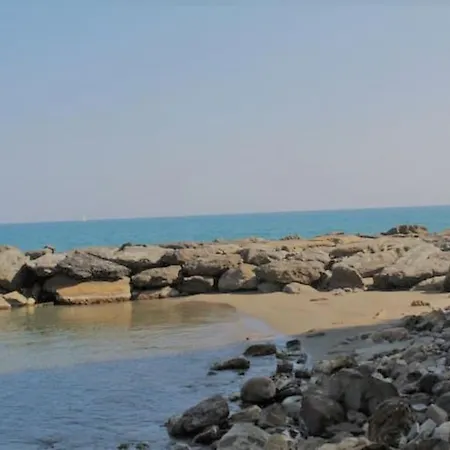 Conca C15-beach Front Little Pool Villa Marina dʼAndora